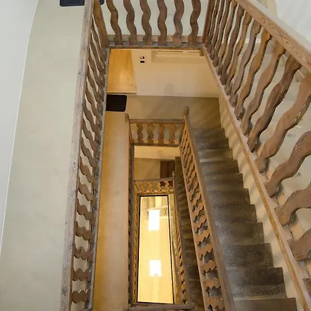 Cooper L Goethe Μπολζάνο