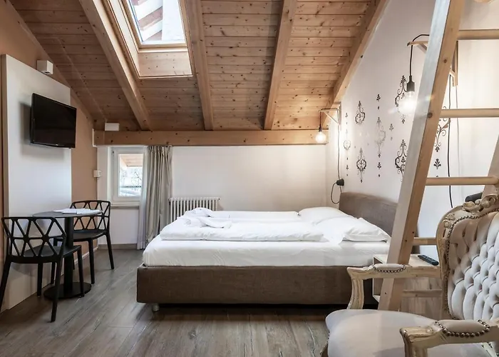 Cooper L Goethe بولزانو