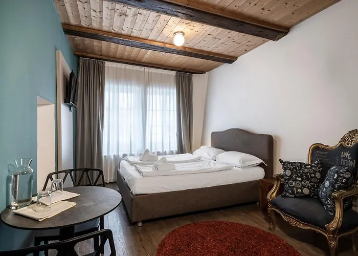 Cooper L Goethe بولزانو